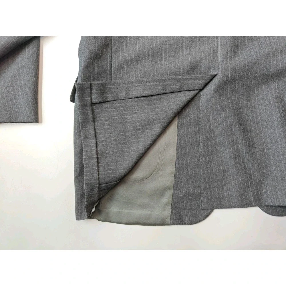 Cricketeer Mens Vintage Wool Sport Coat 40R Gray Striped 2 Button Blazer USA